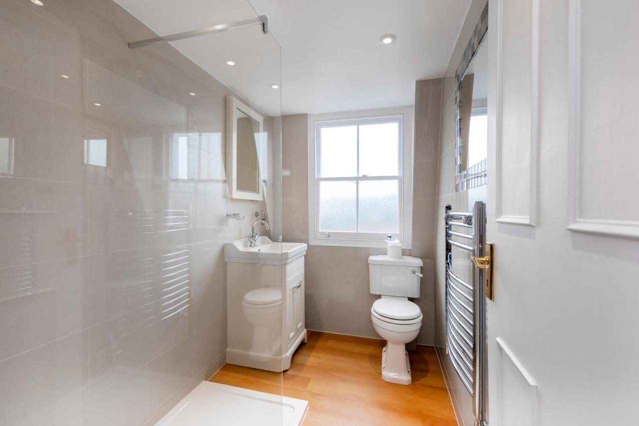 Central Bath Near The Circus With Parking Apartamento Exterior foto